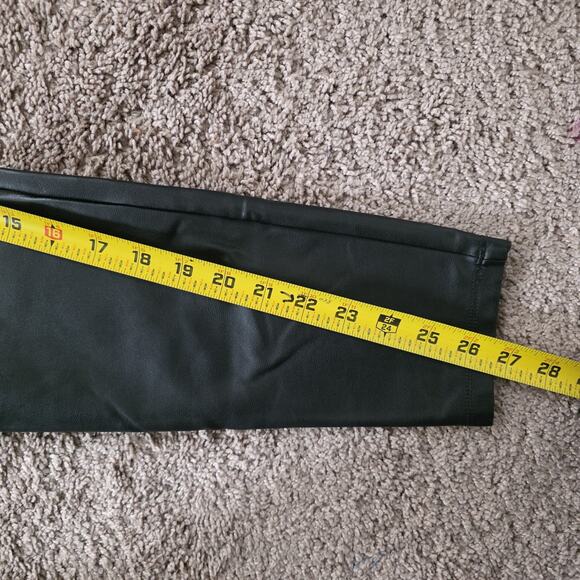 Abercrombie & Fitch Faux Leather Leggings Vegan Pants Women M Black Stretch - Picture 8 of 9